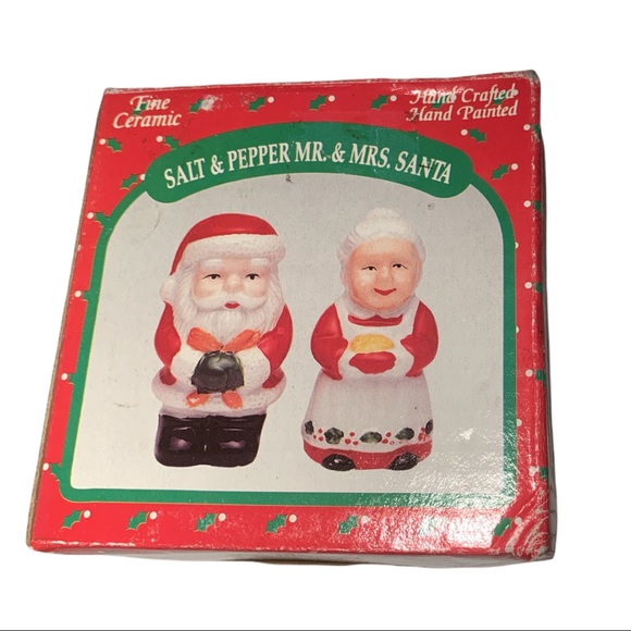Mr.& Mrs. Santa Handcrafted Ceramic Salt & Pepper Shakers Collectible - Picture 7 of 7
